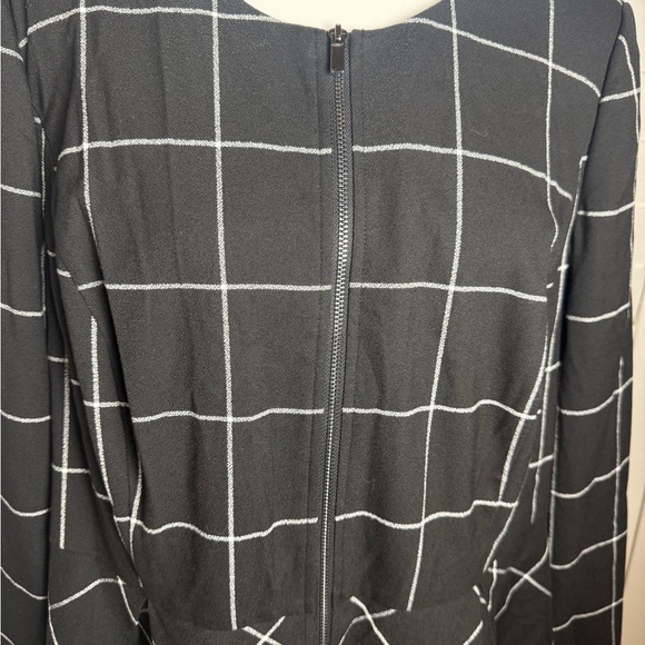 NWT Lane Bryant Black and White Plaid Blazer. Front zipper size 18 - Picture 2 of 11